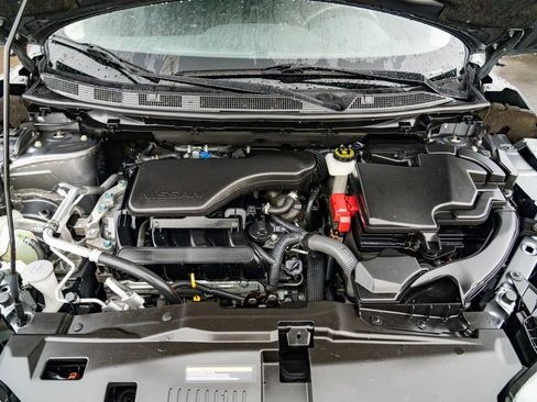 Used 2021 Nissan Rogue Sport S image 25