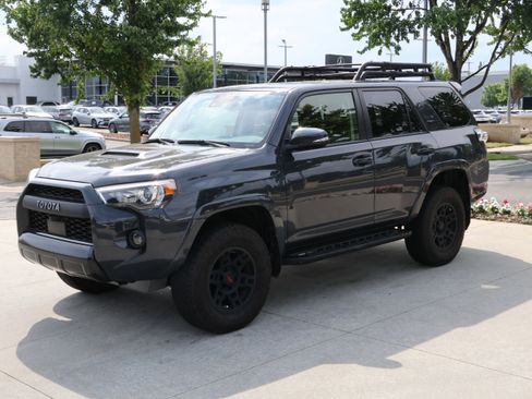 Used 2024 Toyota 4Runner TRD Pro AWD/4WD image 5