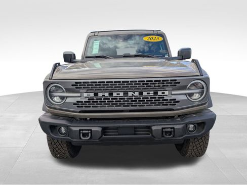 New 2025 Ford Bronco Badlands AWD/4WD image 11