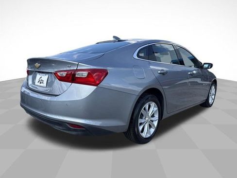 Used 2025 Chevrolet Malibu LT FWD image 6