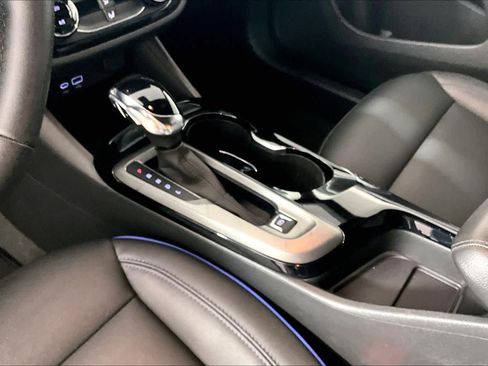 Used 2024 Buick Envista Sport Touring w/ Advanced Safety Package image 16