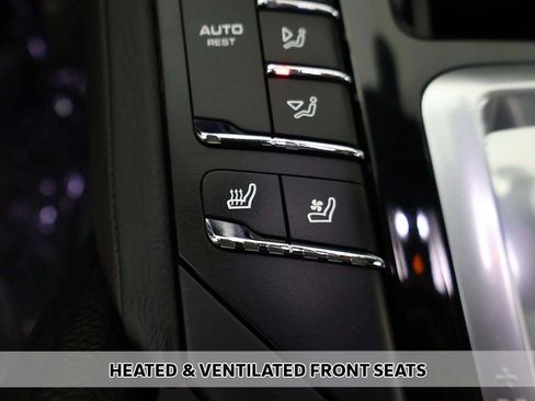 Used 2017 Porsche Cayenne AWD/4WD image 8
