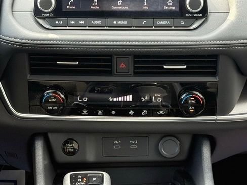 New 2026 Nissan Rogue SV image 27