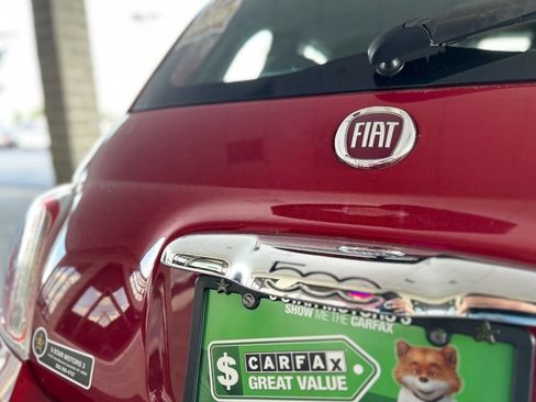 Used 2012 FIAT 500 Sport w/ Safety & Sound Pkg FWD image 15