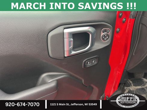 Used 2024 Jeep Wrangler Sport S image 12