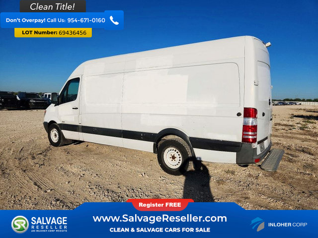 Used 2011 Mercedes-Benz Sprinter 2500 image 3
