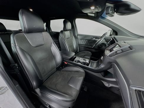 Used 2019 Ford Edge ST w/ Convenience Package image 28