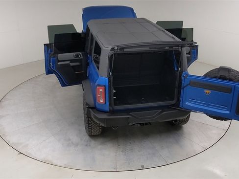 Used 2022 Ford Bronco Badlands image 51