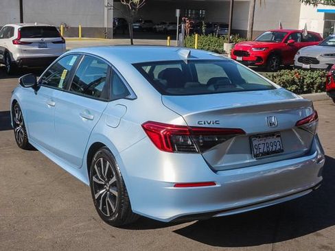 Used 2023 Honda Civic EX image 7