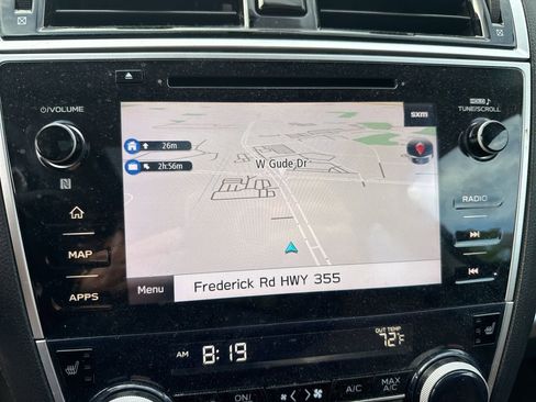 Used 2018 Subaru Outback 2.5i Touring image 13