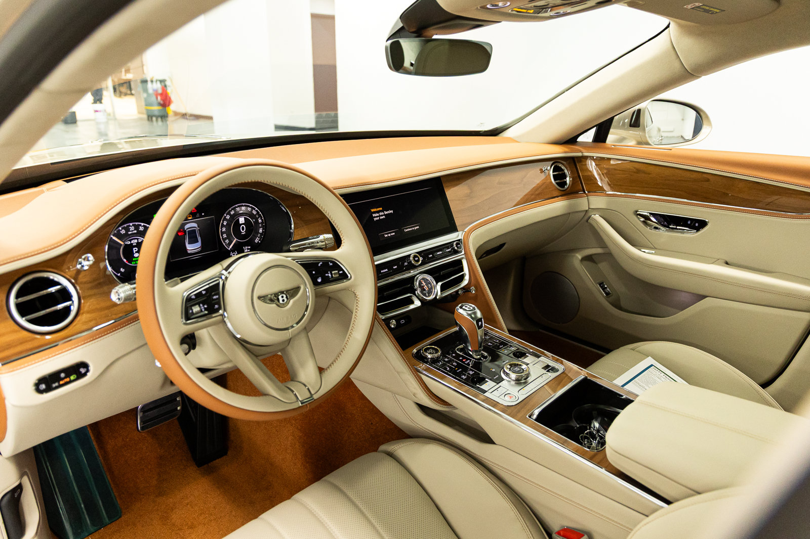 Used 2026 Bentley Flying Spur V8 AWD/4WD image 28