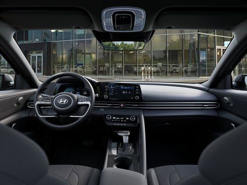 New 2026 Hyundai Elantra Hybrid FWD image 11