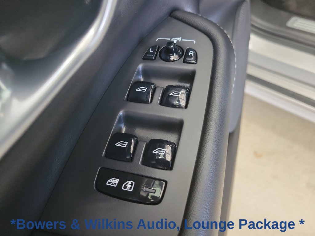 Used 2023 Volvo XC90 B6 Ultimate w/ Lounge Package AWD/4WD image 23