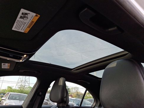 Used 2022 Mercedes-Benz C 300 4MATIC Sedan image 14