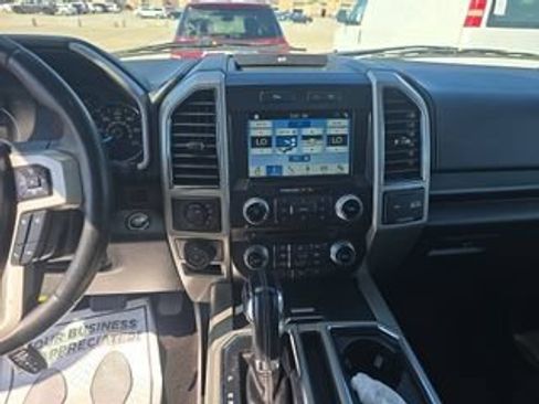 Used 2018 Ford F150 Lariat w/ Equipment Group 501A Mid AWD/4WD image 7