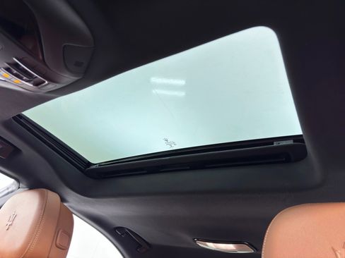 Used 2018 Maserati Ghibli image 11