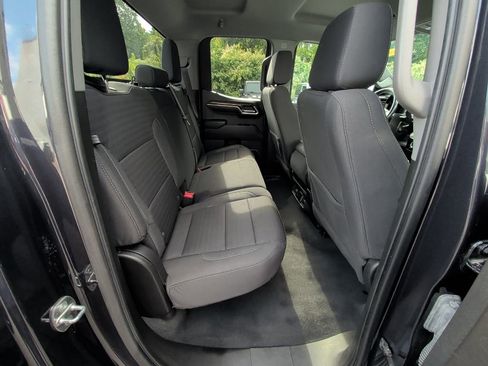 Used 2022 Chevrolet Silverado 1500 LT image 14