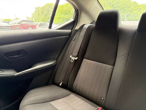 Used 2025 Nissan Sentra SV FWD image 37