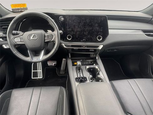 Used 2024 Lexus RX 500h F Sport image 9