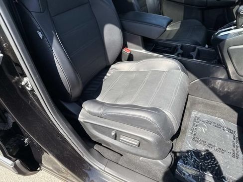 Used 2018 Honda CR-V EX-L image 10