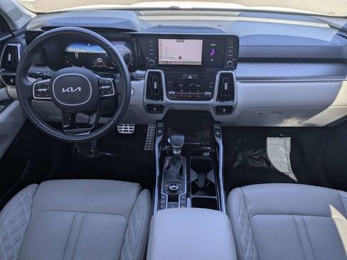 Used 2023 Kia Sorento SX image 16