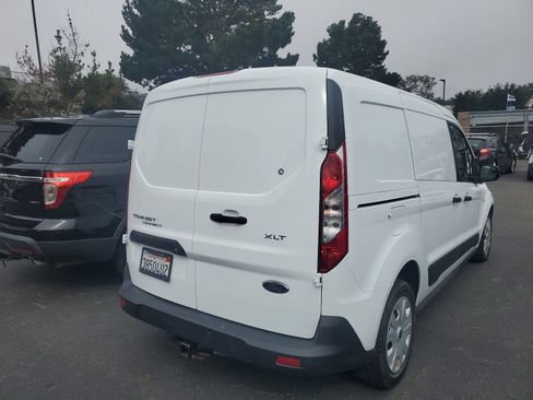 Used 2019 Ford Transit Connect XLT FWD image 7