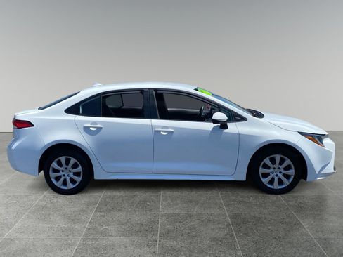 Used 2023 Toyota Corolla LE FWD image 6