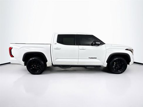 Used 2023 Toyota Tundra SR5 w/ SR5 Premium Package RWD image 11