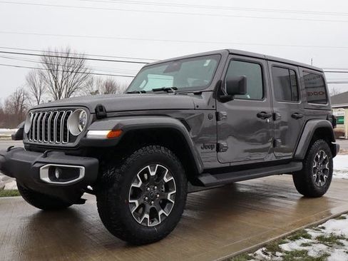 New 2026 Jeep Wrangler Unlimited Sahara AWD/4WD image 8