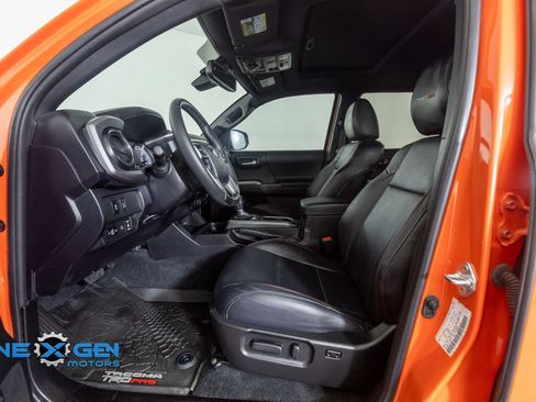 Used 2023 Toyota Tacoma TRD Pro AWD/4WD image 11