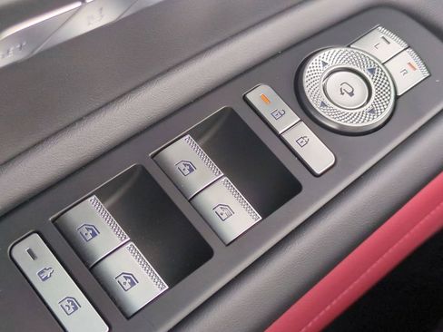 New 2025 Genesis GV80 3.5T e-SC AWD/4WD image 28