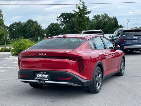 New 2025 Kia K4 LXS image 7