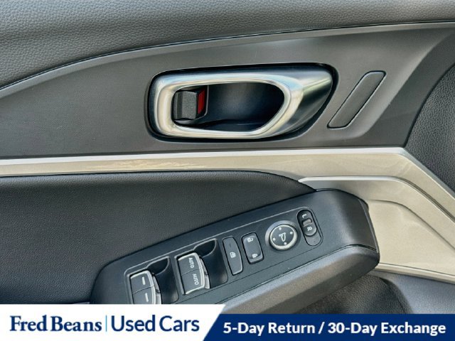Used 2025 Acura Integra FWD image 23
