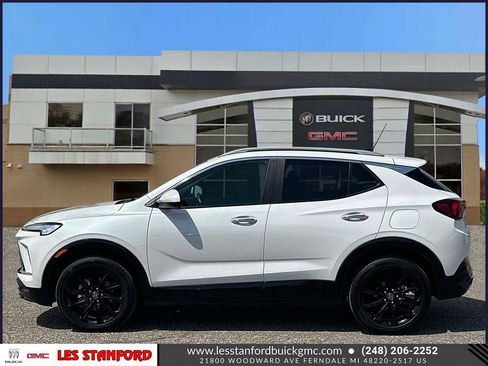 Used 2024 Buick Encore GX Sport Touring w/ Experience Buick Package AWD/4WD image 2