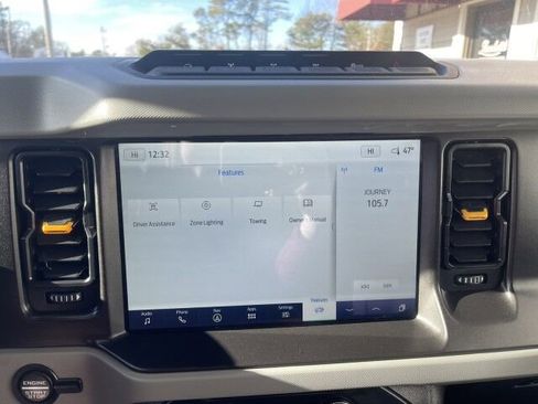 Used 2022 Ford Bronco Badlands image 28