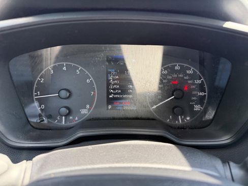 Used 2025 Toyota Corolla LE FWD image 22