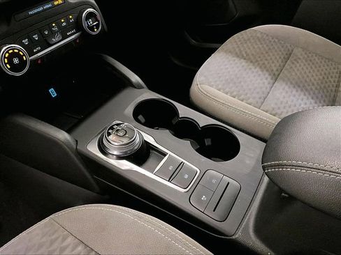 Certified 2020 Ford Escape SE AWD/4WD image 16