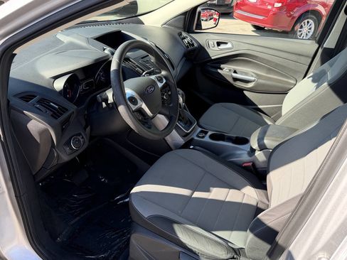 Used 2013 Ford Escape SE FWD image 10