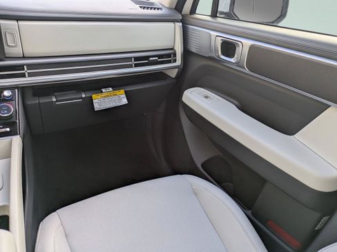 New 2026 Hyundai Santa Fe SE FWD image 17