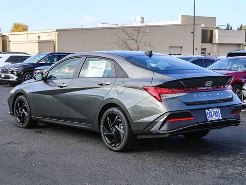 Certified 2026 Hyundai Elantra Sport FWD image 7