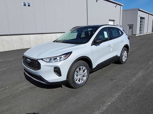 New 2026 Ford Escape Active w/ Cold Weather Package AWD/4WD image 4