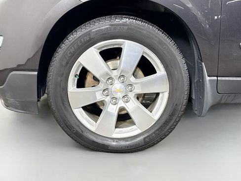 Used 2015 Chevrolet Traverse LTZ image 35