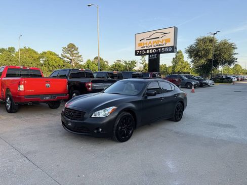 Used 2012 INFINITI M37 w/ Premium Pkg RWD image 3