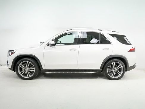 Used 2021 Mercedes-Benz GLE 350 4MATIC image 2