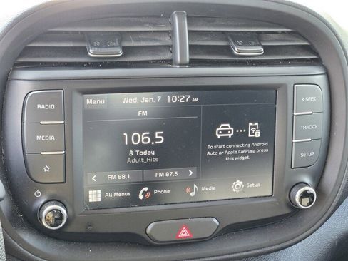 Certified 2024 Kia Soul LX w/ Option Group 015 image 18