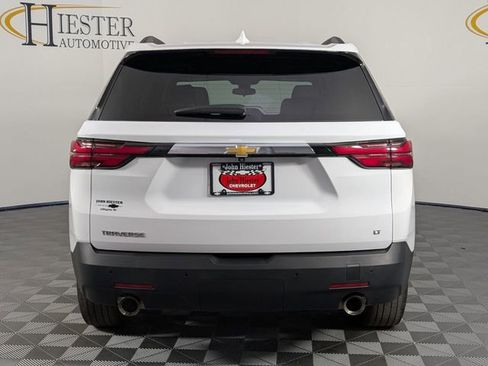 Used 2022 Chevrolet Traverse LT image 6