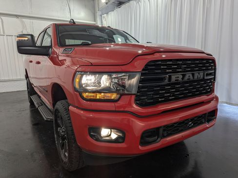 Used 2024 RAM 2500 Big Horn w/ Night Edition image 5