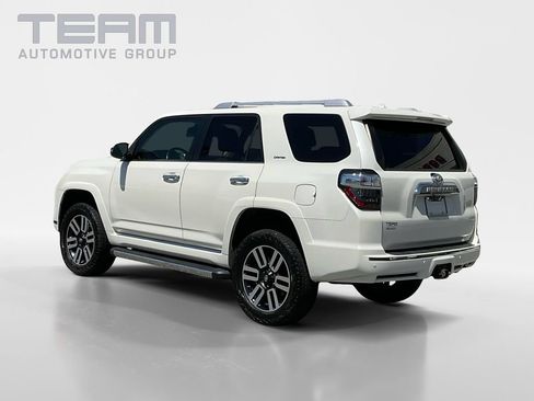 Used 2016 Toyota 4Runner Limited AWD/4WD image 5