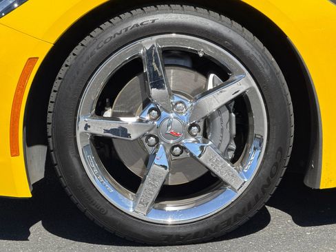 Used 2014 Chevrolet Corvette Stingray Convertible w/ 3LT Preferred Equipment Group RWD image 35