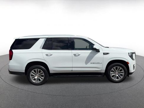 Used 2023 GMC Yukon Denali AWD/4WD image 13